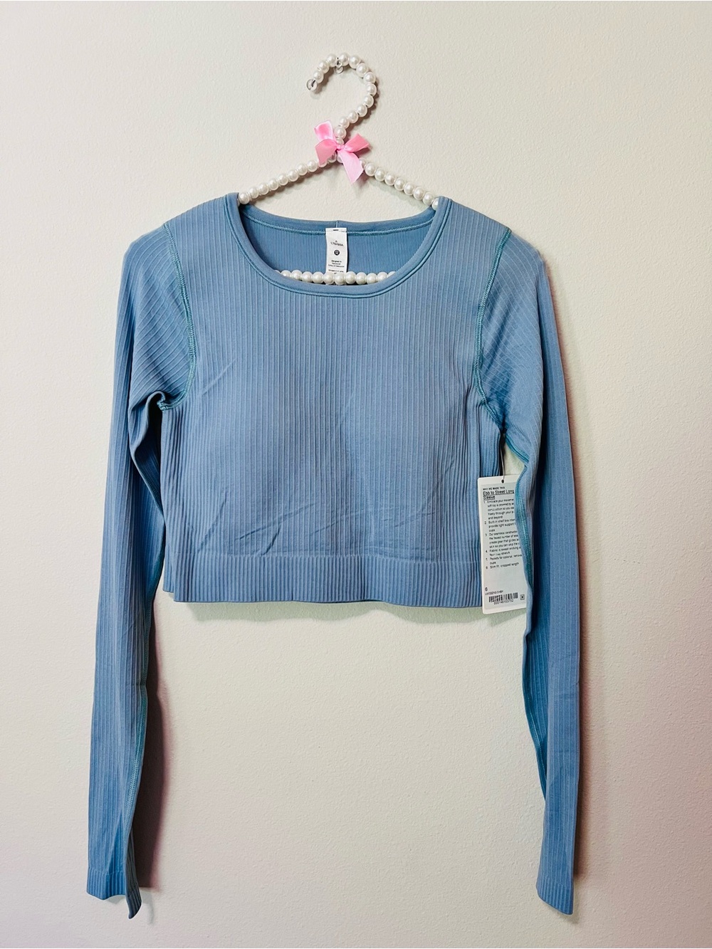 NWT Lululemon “Ebb to Street” ribbed crop top